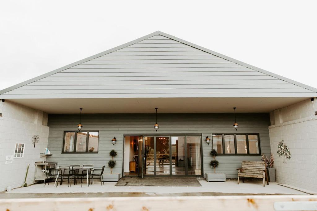 Lionheart Large Luxury Lodge - Sleeps 10- Dog Friendly,Near Sherwood Forest At Fairview Farm Nottingham Great For Family Gatherings ,Groups ,Parties المظهر الخارجي الصورة