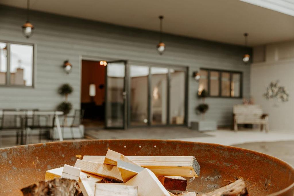 Lionheart Large Luxury Lodge - Sleeps 10- Dog Friendly,Near Sherwood Forest At Fairview Farm Nottingham Great For Family Gatherings ,Groups ,Parties المظهر الخارجي الصورة
