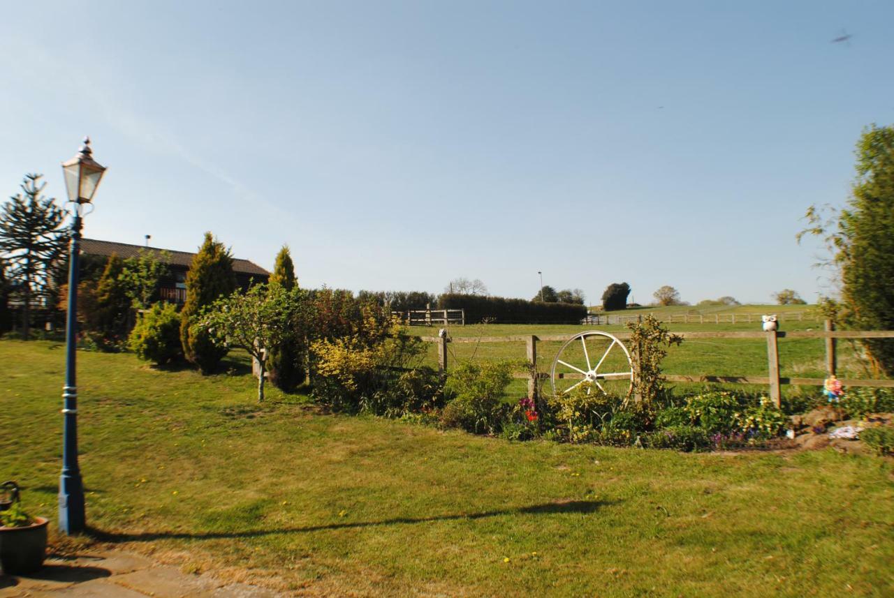 Lionheart Large Luxury Lodge - Sleeps 10- Dog Friendly,Near Sherwood Forest At Fairview Farm Nottingham Great For Family Gatherings ,Groups ,Parties المظهر الخارجي الصورة